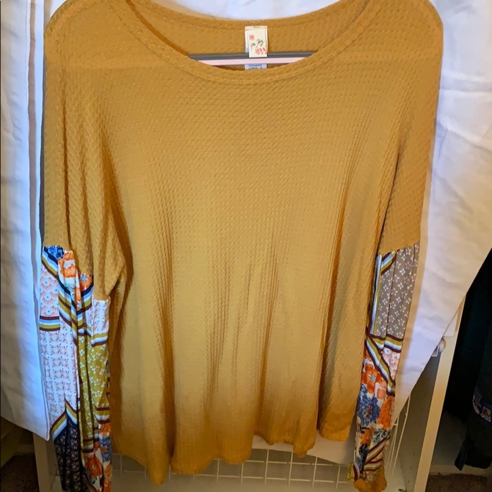 Cute boutique tunic!